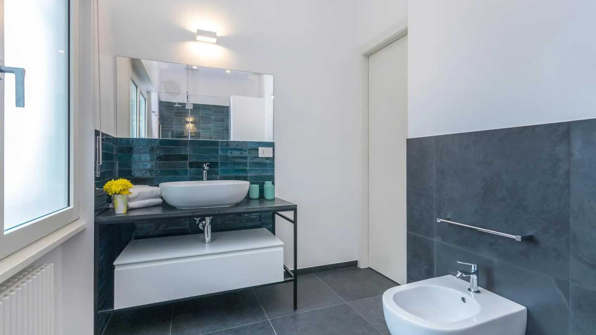 Apartment La Fiorella: Appartamento Con Terrazze In Villa Alassio Italy